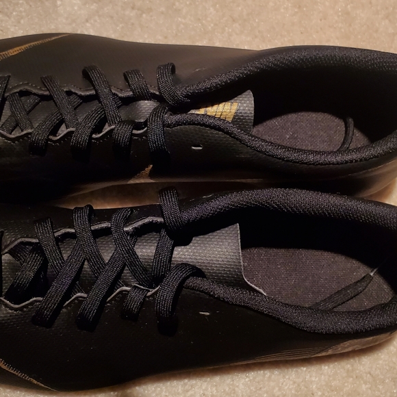 nike jr vapor soccer cleats - Picture 6 of 6